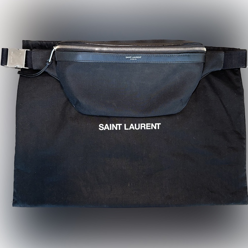 Saint Laurent Classic Crossbody bag in canvas